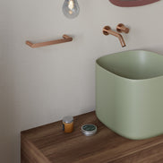 Wall-mounted towel bar 25 cm – brushed copper finish